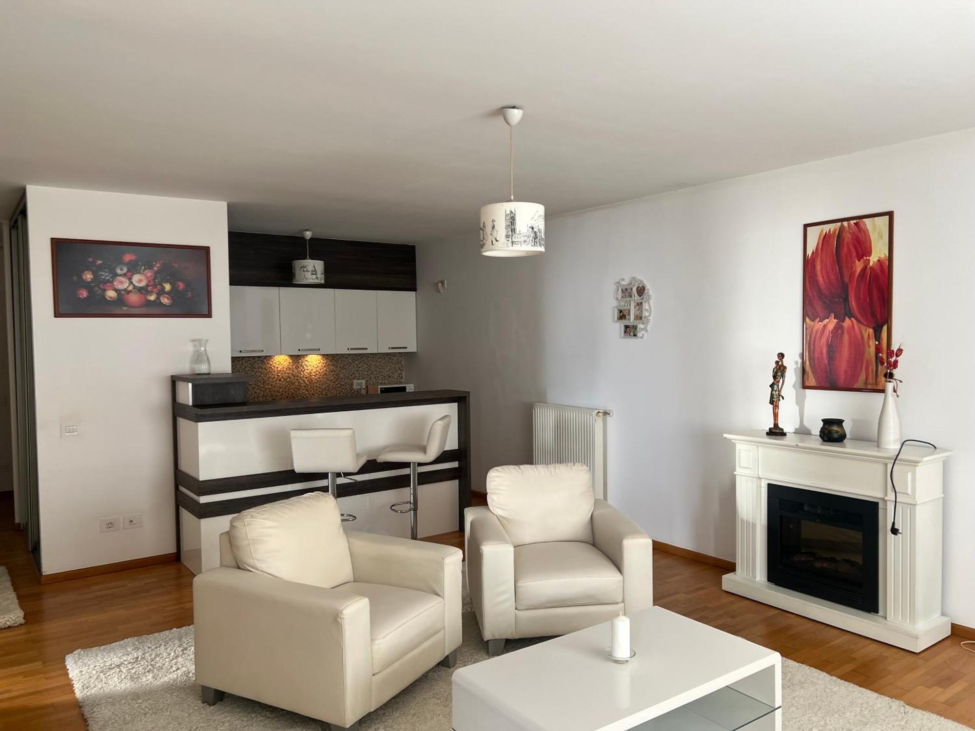 Debussy Apartament *